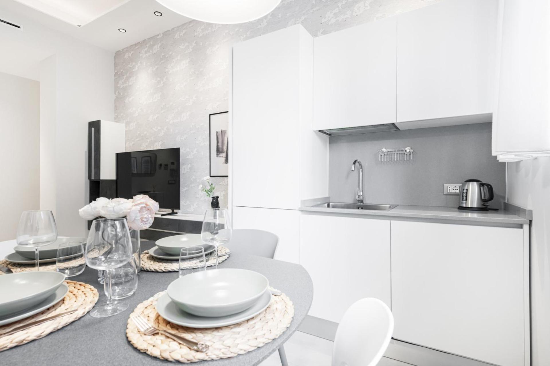 Easylife -formidabile In Porta Romana